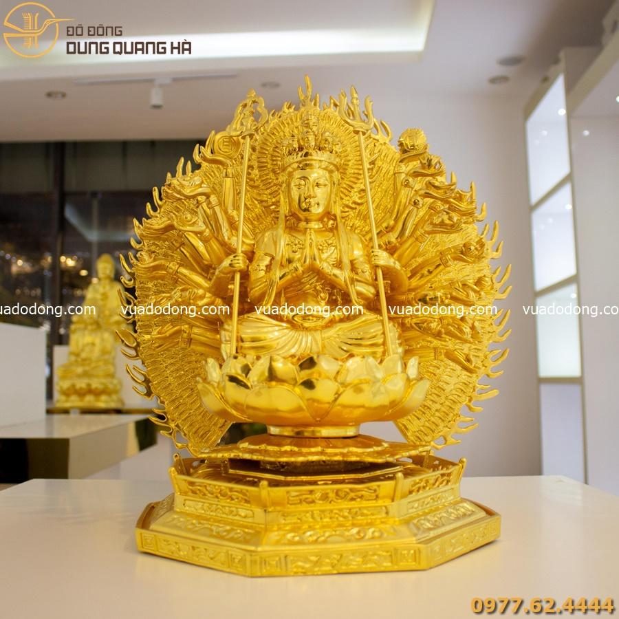 Tượng Phật Thiên Thủ Thiên Nhãn thếp vàng tinh xảo