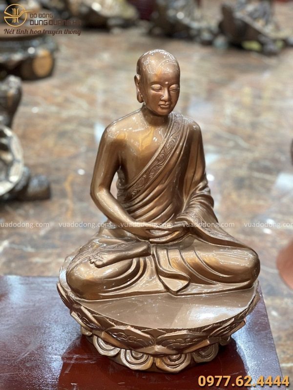 Tượng Phật Trần Nhân Tông