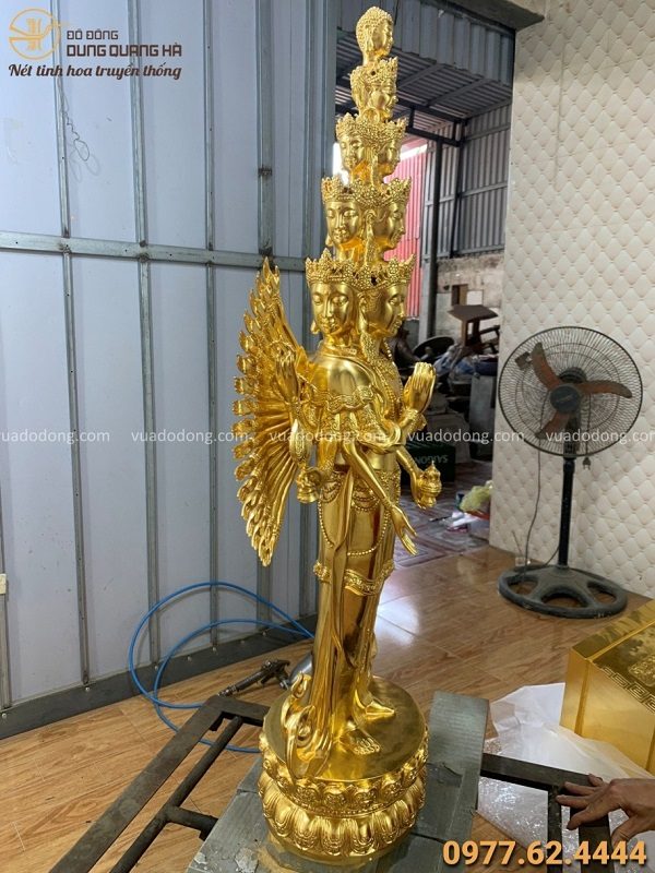 Tượng Phật Thiên Thủ Thiên Nhãn bằng đồng thếp vàng cao 90cm