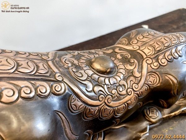 Tượng Hổ phong thủy bằng đồng hun làm màu độc đáo 61x35cm