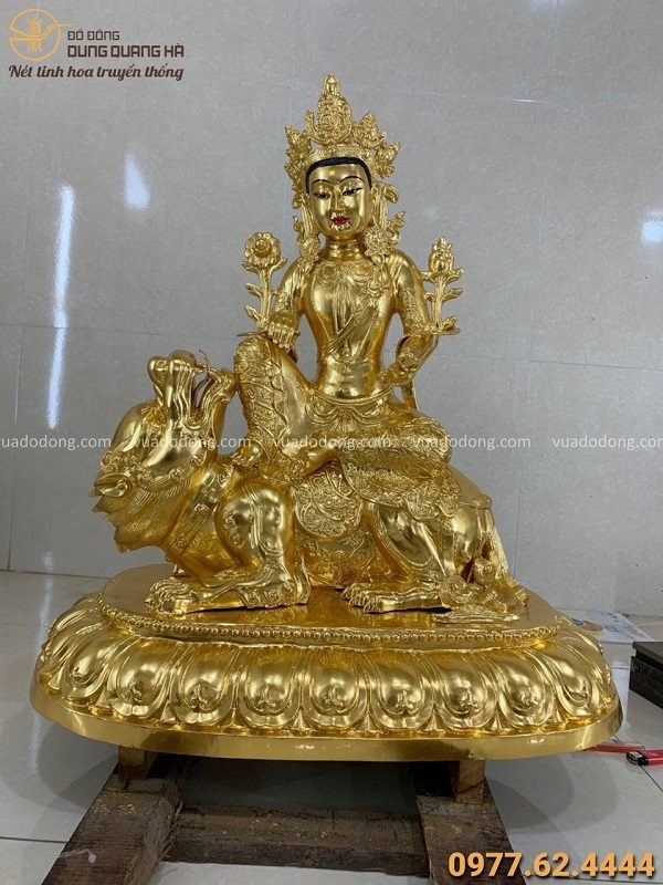 Tượng Phật Văn Thù Bồ Tát cưỡi sư tử thếp vàng 9999 cao 1m
