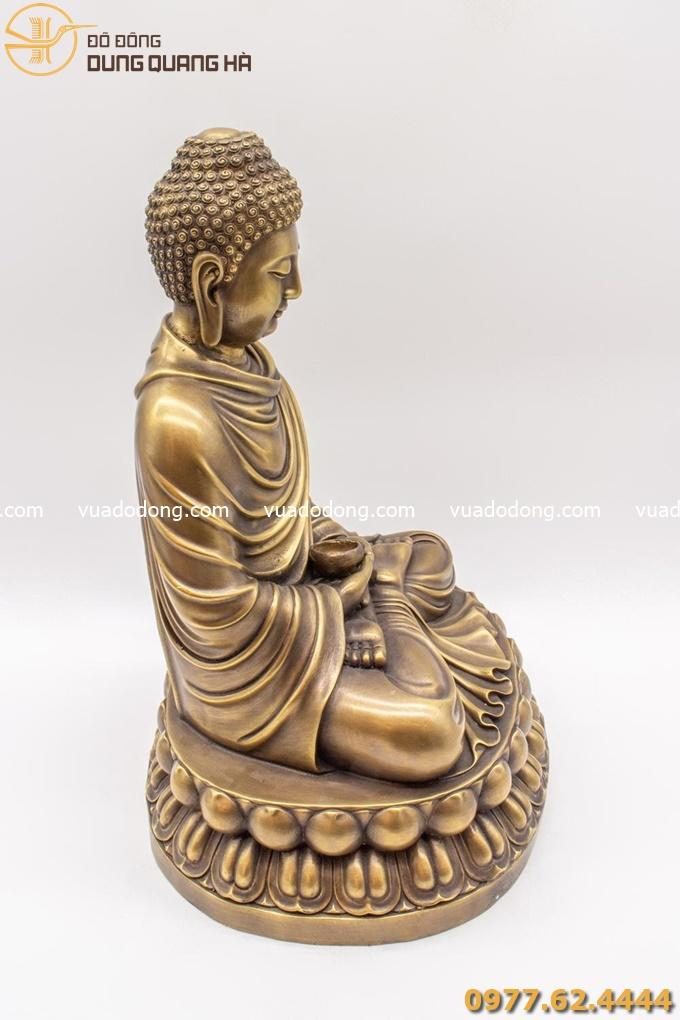 Tượng Phật Thích Ca bằng đồng vàng mộc