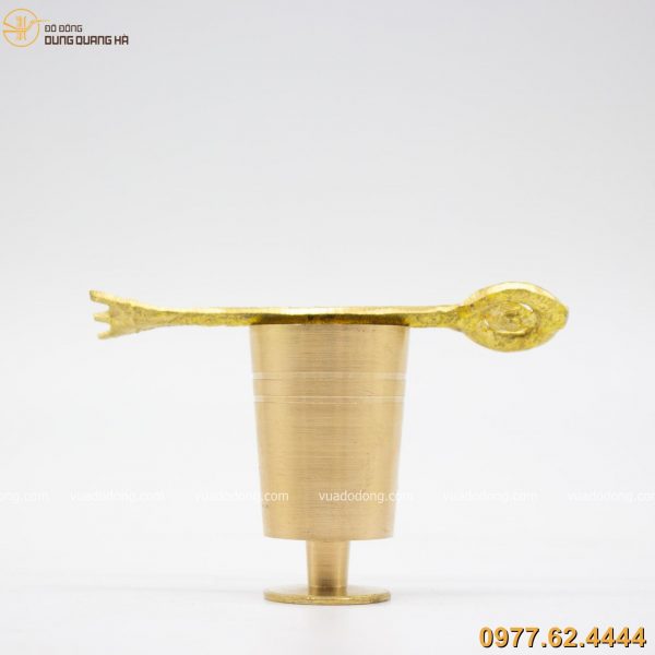 cối giã trầu bằng đồng vàng cao 5cm (4)