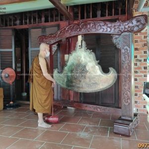 Bàn giao Khánh đồng 305kg cho chùa Chánh Đẳng Giác - Tây Ninh