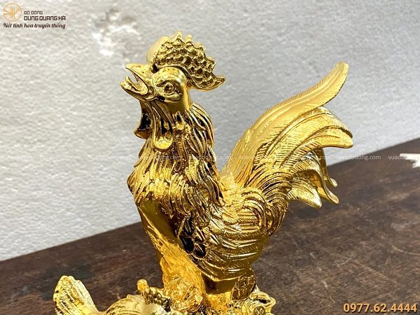 Tượng gà trống và đàn gà con phú quý bằng đồng mạ vàng 21cm