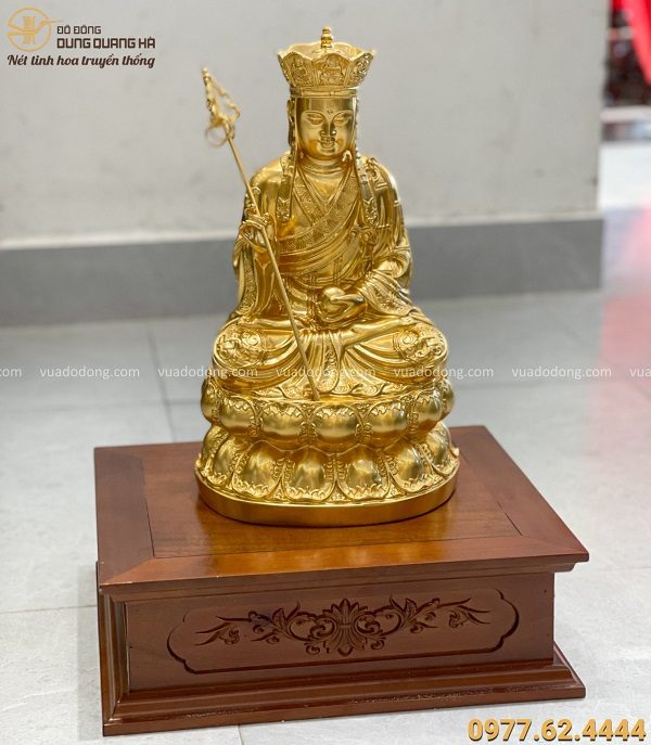 Tượng Bồ Tát Địa Tạng tôn nghiêm bằng đồng dát vàng cao 30cm