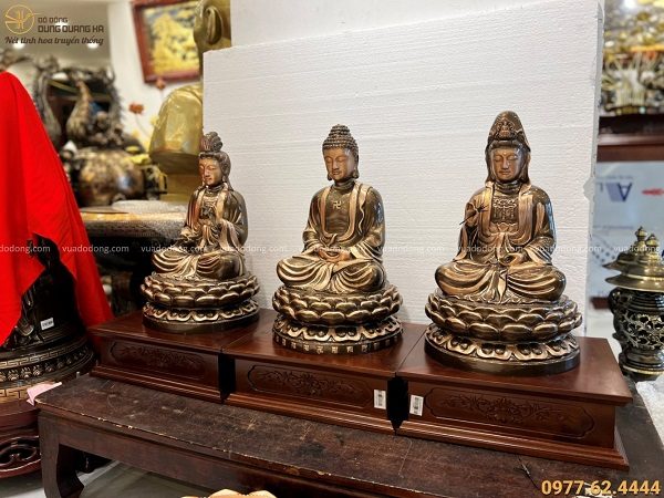 Bộ tượng Tam Thánh Phật tôn nghiêm đúc bằng đồng đỏ cao 47cm