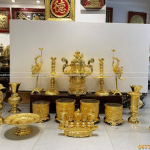 Bộ đồ thờ cúng cao cấp bằng đồng mạ vàng cao 60 cm