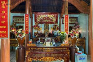 Bàn giao và lắp đặt bộ Đại tự câu đối cho Nhà thờ họ dòng tộc Nguyễn Đàm Danh tại Nghi Lộc, Nghệ An