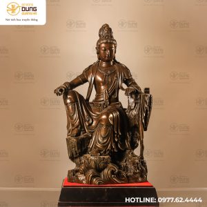 Tượng Phật Quan Âm Tự Tại bằng đồng vàng hun cao 45cm