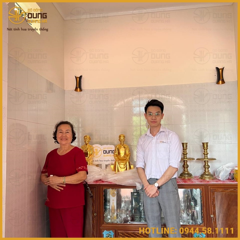 Bàn giao 2 pho tượng truyền thần dát vàng cao 50cm khách hàng tại Thái Bình
