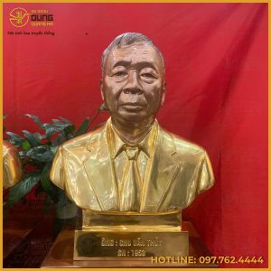Tượng cụ ông bằng đồng thếp vàng 9999