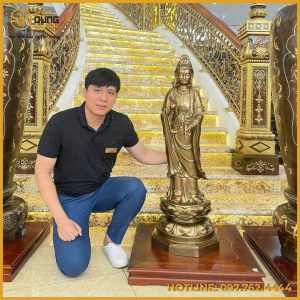  Tượng Phật Quan Âm đứng bằng đồng đỏ