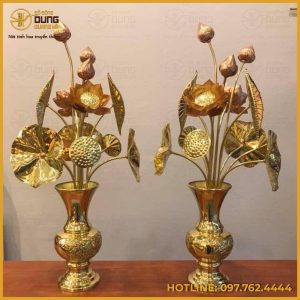 Hoa sen bằng đồng vàng sang trọng