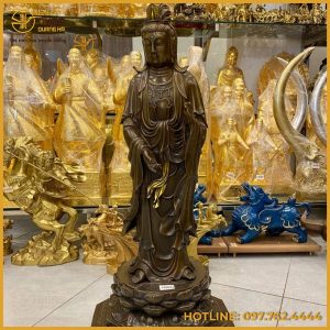  Tượng Quan Âm Bồ Tát đứng đồng đỏ làm màu