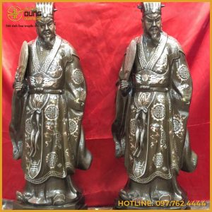 Tượng Khổng Minh bằng đồng đỏ khảm tam khí