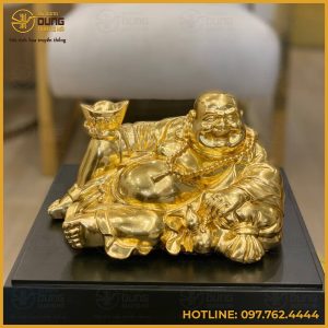 Tượng Phật Di Lặc bằng đồng nằm thếp vàng