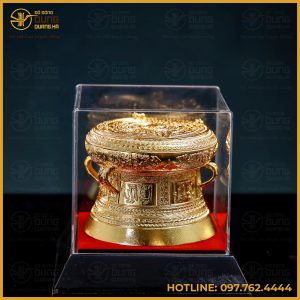 Quà tặng trống đồng vàng mộc đường kính 12cm cao 10cm