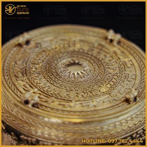 Quả trống đồng vàng quà tặng lưu niệm đường kính 12cm