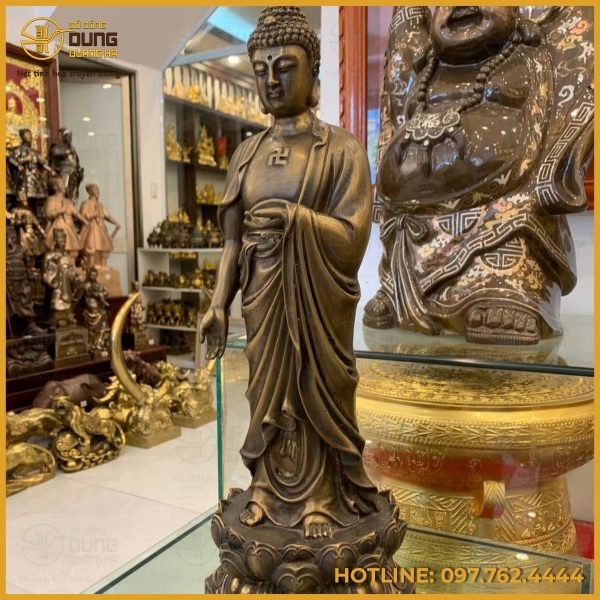 Tượng Phật A Di Đà bằng đồng hun cổ kính