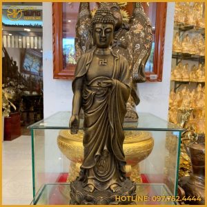 Tượng Phật A Di Đà bằng đồng hun cổ kính
