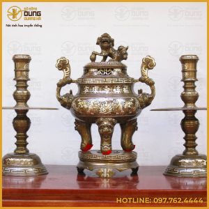 Bộ tam sự nến song long chầu nguyệt đồng đỏ khảm tam khí cao cấp