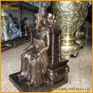 Tượng cụ tổ bằng đồng đỏ được chế tác theo yêu cầu