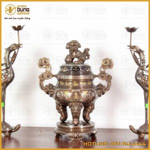 Bộ tam sự hạc bằng đồng đỏ khảm ngũ sắc chạm song long chầu nguyệt
