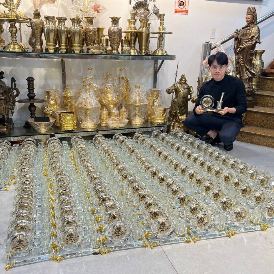 Hoàn thiện 150 khay đựng bút cho khách hàng tại TP Hồ Chí Minh