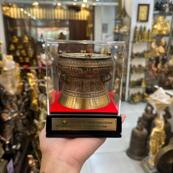 Màu sắc cổ kính, sang trọng