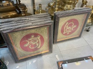 Đồ đồng Dung Quang Hà bàn giao 40 bức tranh chữ lộc cho khách tại Hà Nội