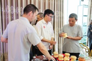 Đồ đồng Dung Quang Hà tham dự sự kiện BNI - Chắp Cánh Doanh Nghiệp Trẻ Bay Xa