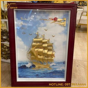 Tranh Thuận Buồm Xuôi Gió mạ vàng cao cấp