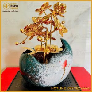 Chậu hoa lan bằng đồng mạ vàng độc đáo