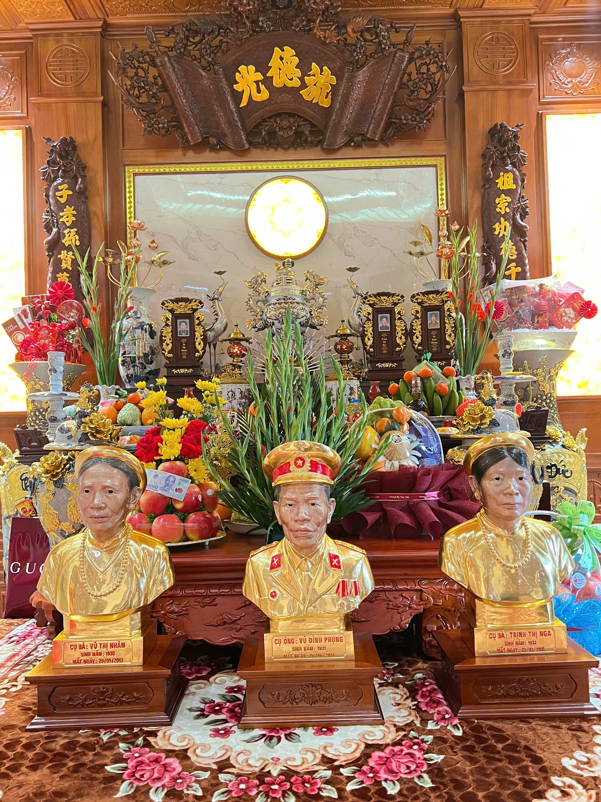 Hoàn thiện và bàn giao bộ tượng truyền thần cao 48cm cho khách hàng tại Hưng Yên