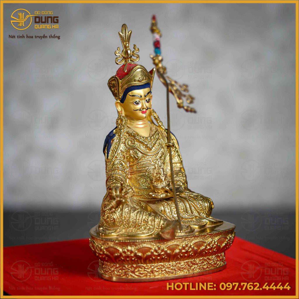 Tôn tượng Liên Hoa Sanh bằng đồng Đài Loan kích thước 17cm x 10,5cm x 8cm