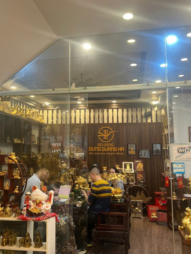 Khách hàng đã chốt đơn bộ ngũ sự bằng đồng catut