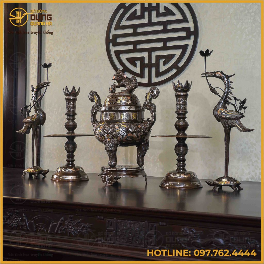 Bộ ngũ sự đồng đỏ khảm tam khí kỹ chạm sòi 60cm
