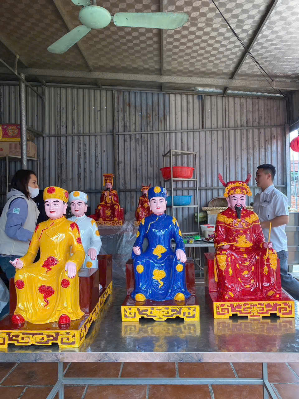 Hoàn thiện 6 pho tượng đồng đỏ làm màu - Đơn đặt hàng theo yêu cầu