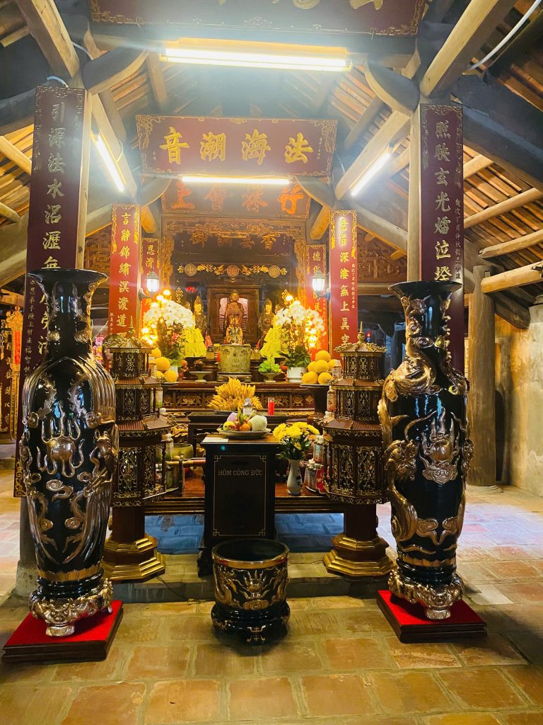 Bàn giao lộc bình 1m72 long phụng chầu nguyệt và bát hương 40 song long chầu nguyệt đồng đỏ cạo màu tại chùa Vĩnh Nghiêm - Bắc Giang